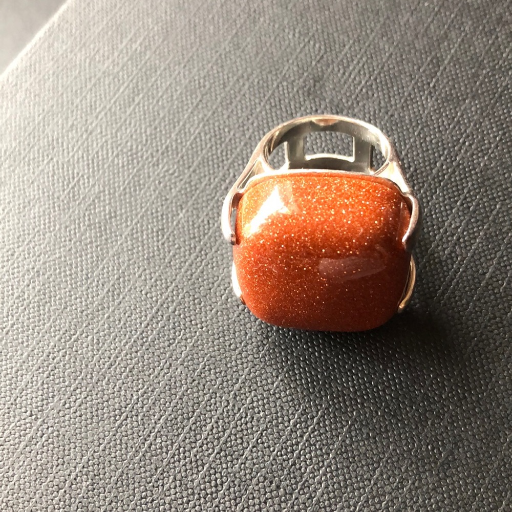 Exquisite Brazilian gem authentic silver ring.